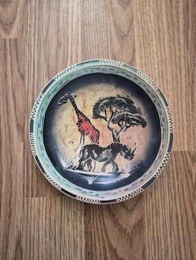 Hand-carved African Scenery Stone Bowl Trinket Dish In very good condition. Abou